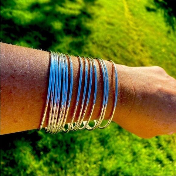 Sterling Silver Textured Bangle Bracelet 12 Gauge NEW - Picture 6 of 7